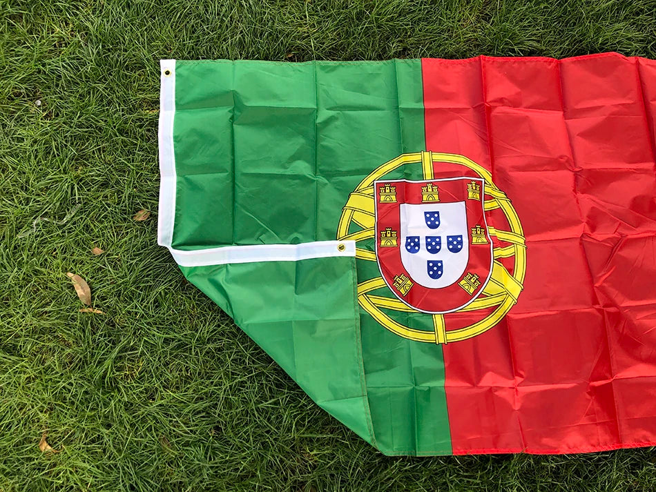 Bandeira de Portugal 90x150cm - Poliéster de Alta Qualidade