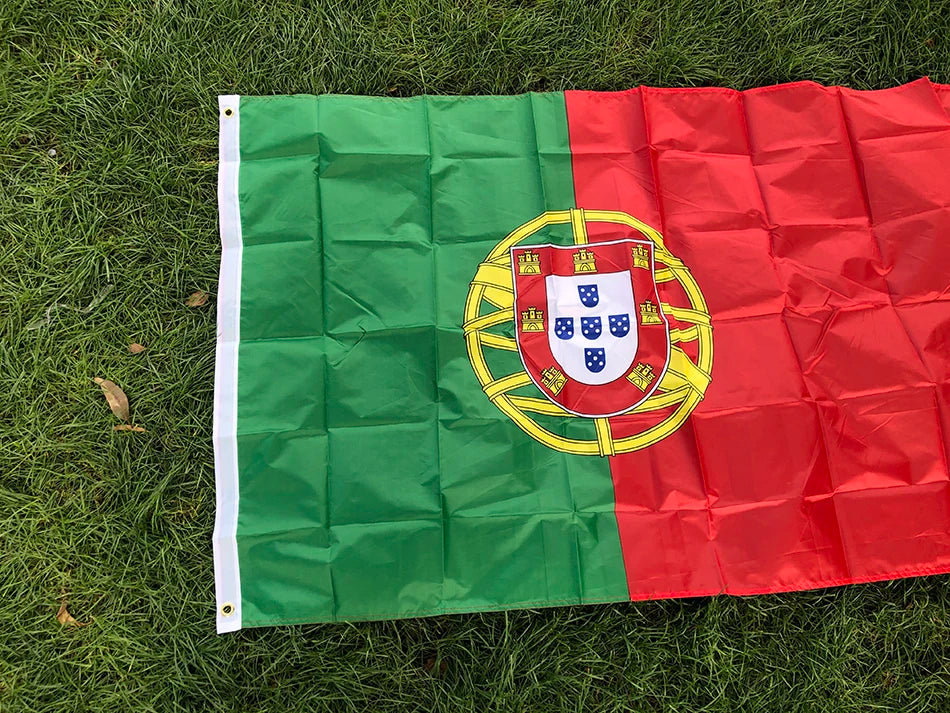 Bandeira de Portugal 90x150cm - Poliéster de Alta Qualidade